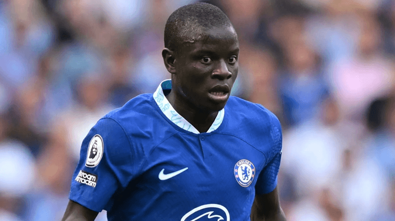 N'Golo Kante tỏa sáng rực rỡ với danh hiệu Cầu thủ xuất sắc nhất trận chung kết 2021, minh chứng cho sức mạnh tuyến giữa của Chelsea.