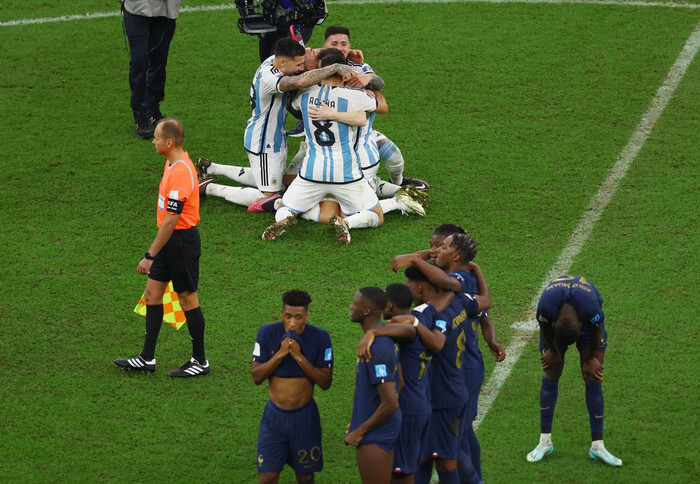 Pháp đã góp mặt trong nhiều trận chung kết World Cup giàu cảm xúc, với cả vinh quang và tiếc nuối. 