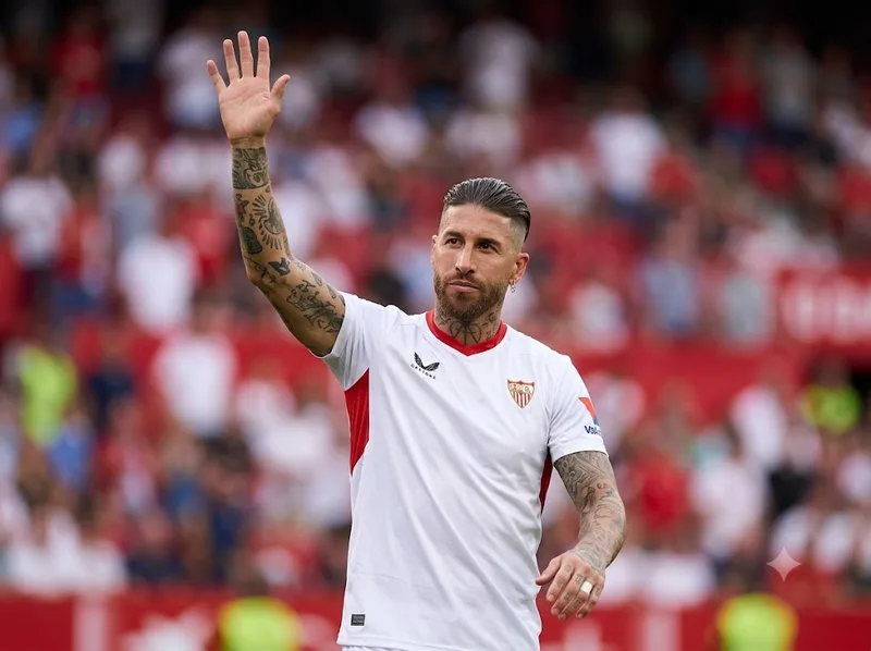 Tính đến tháng 10/2026, Sergio Ramos giải nghệ chưa vẫn có câu trả lời là chưa, khi anh chưa đưa ra thông báo chính thức về việc treo giày.