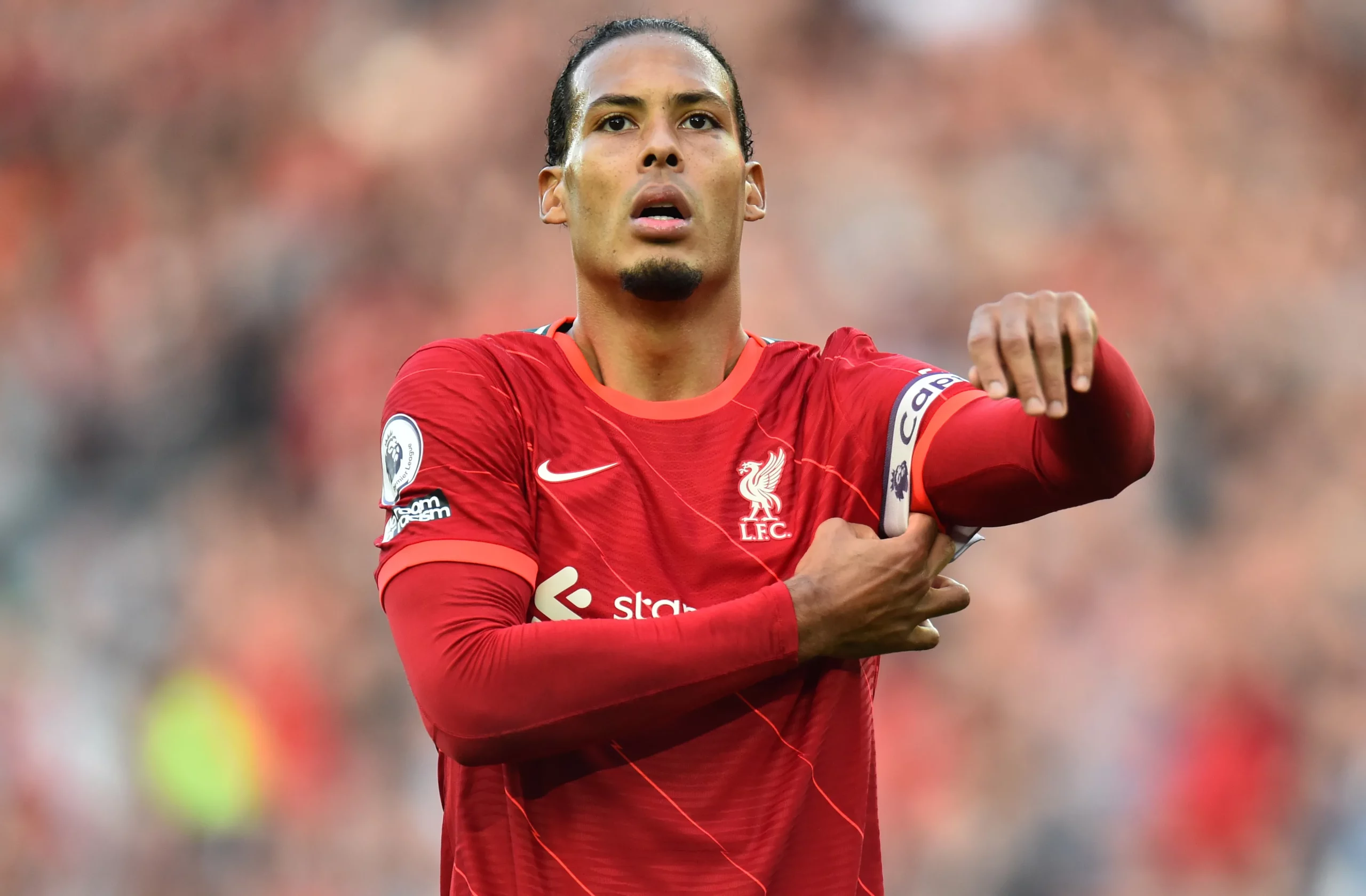 tieu-su-va-dau-an-ve-virgil-van-dijk-10091